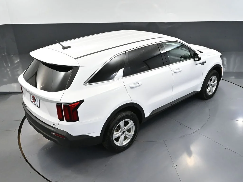 2023 Kia Sorento LX - Photo 56