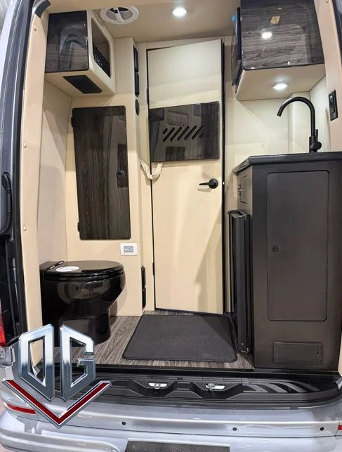 New 2027 Hightech Silver Mercedes-Benz OGV Luxury Coach image 4