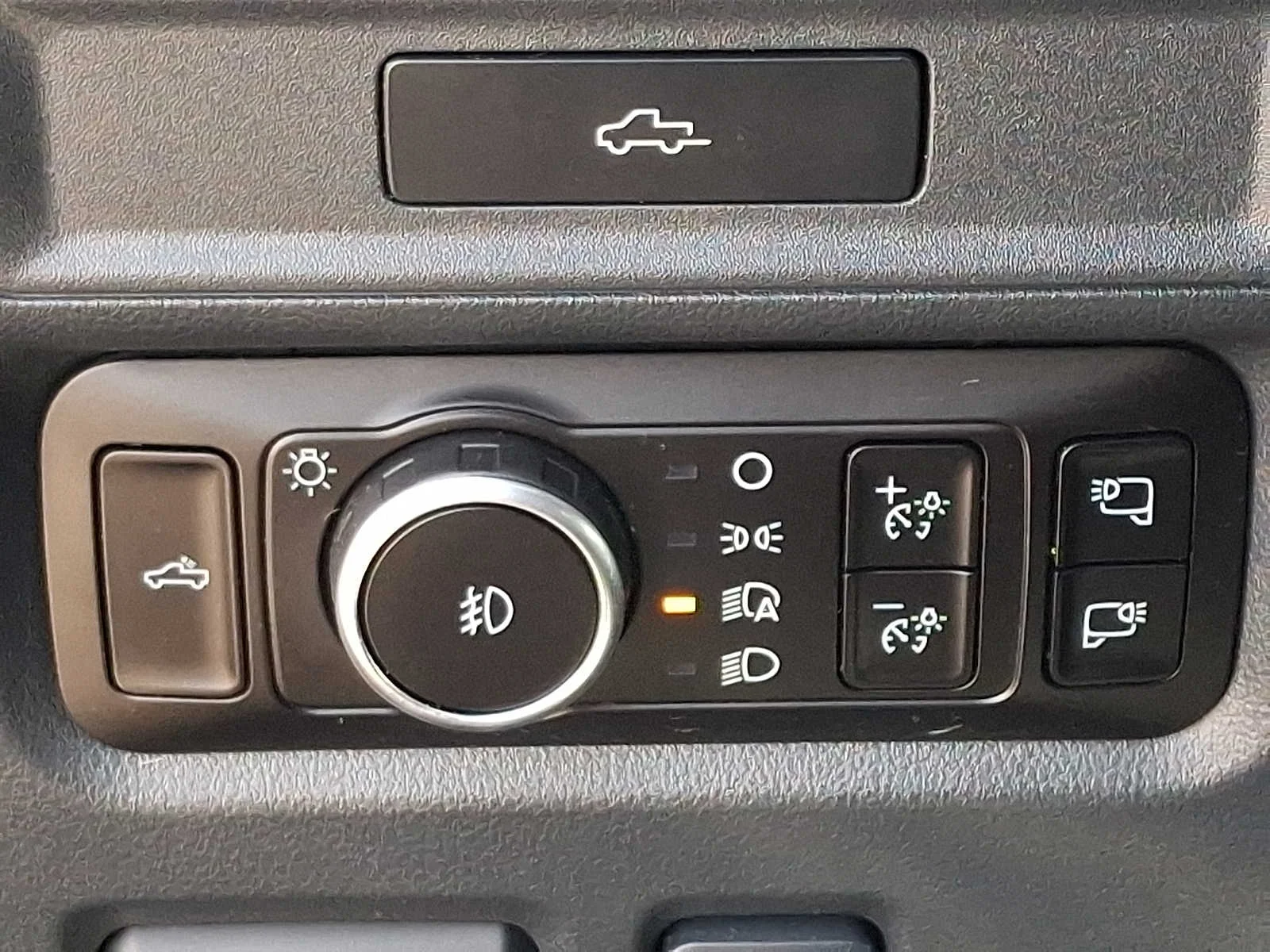 Used 2026 Avalanche Ford Tremor image 26