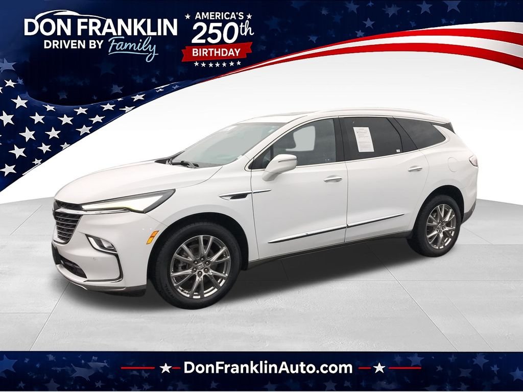 Used 2023 White Buick Essence image 1