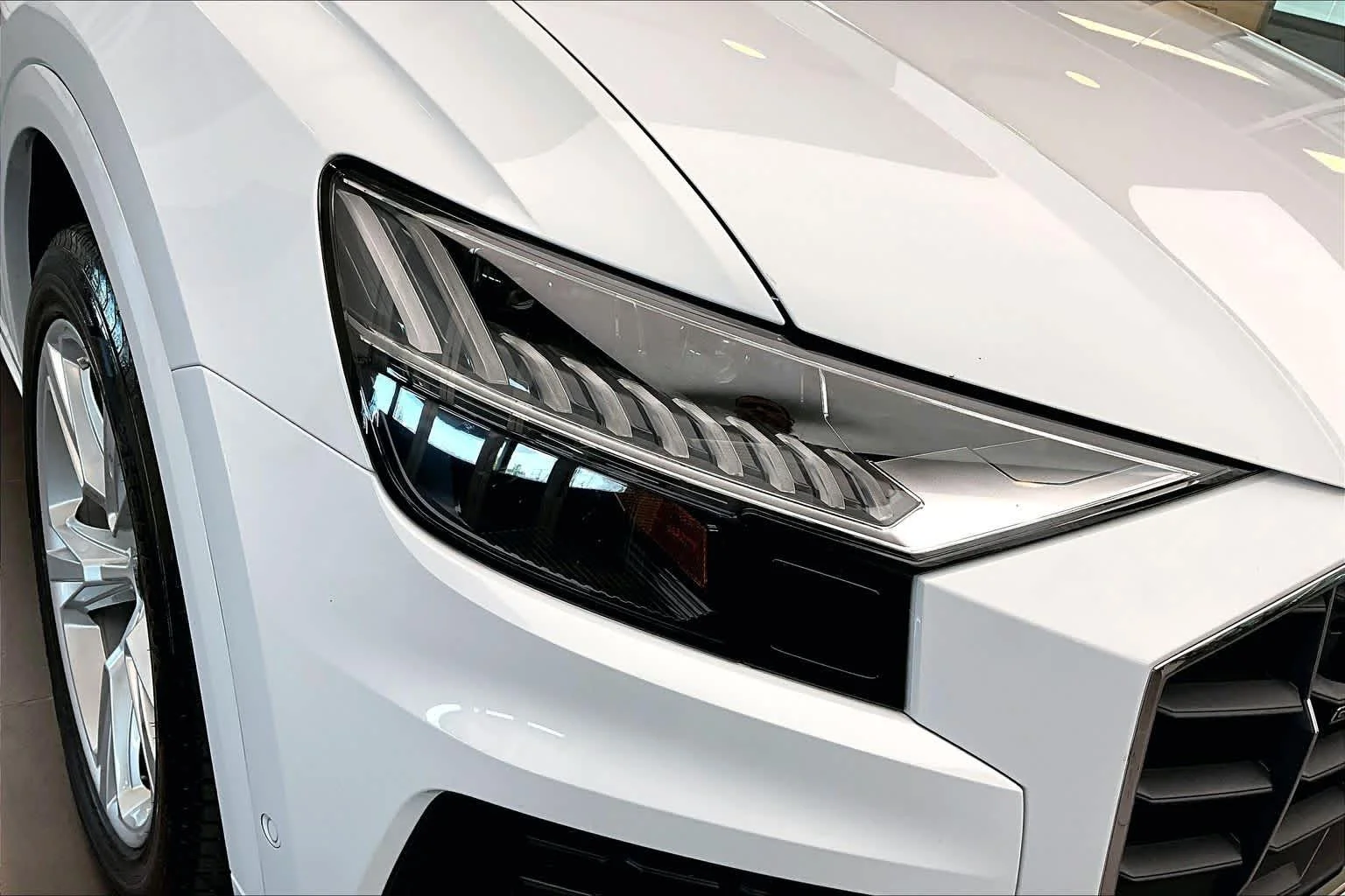 Used 2023 Glacier White Metallic Audi Premium image 27