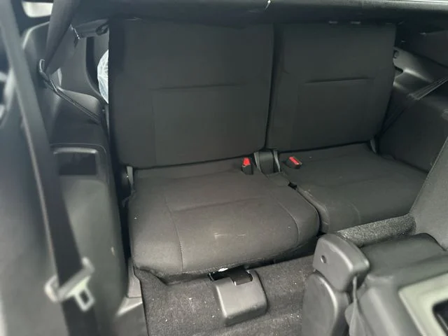 Used 2025 Black Mitsubishi ES image 25