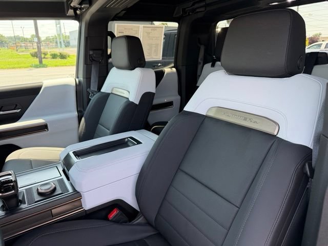 Used 2025 Tide Metallic (No Longer available to order) GMC 3X image 22