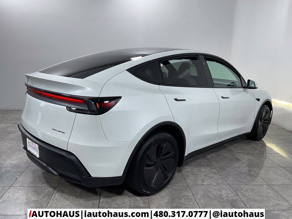 Used 2026 White Tesla Premium image 7