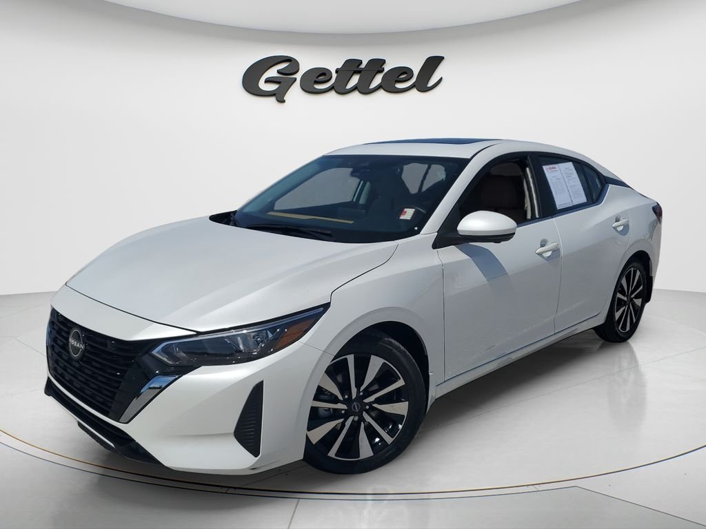 Used 2025 White Nissan SV image 1