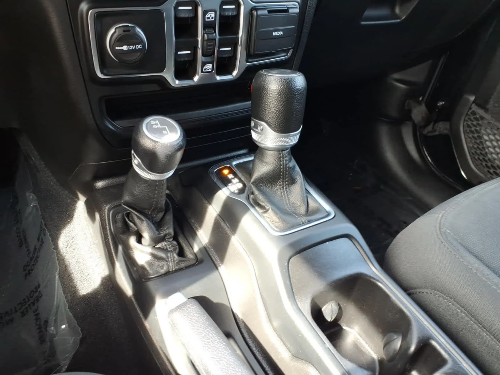 Used 2022 Black Clearcoat Jeep Unlimited Sport S image 26