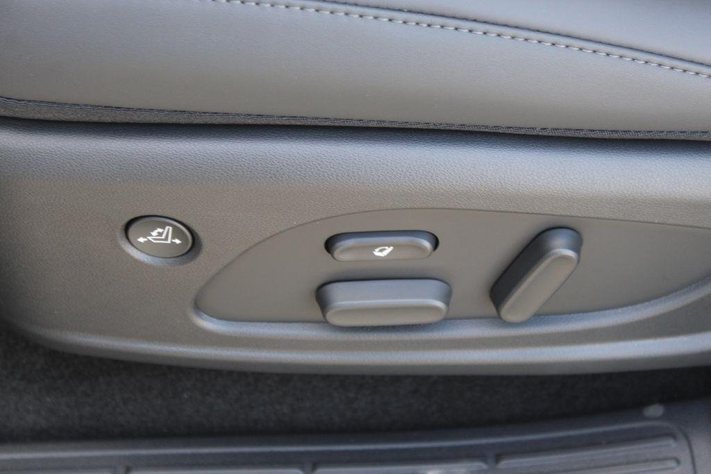 New 2026 Silver Hyundai Calligraphy AWD image 18