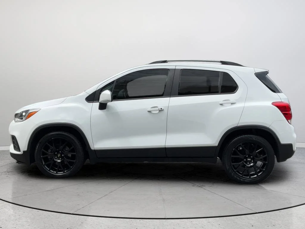 2022 Chevrolet Trax LT - Photo 10