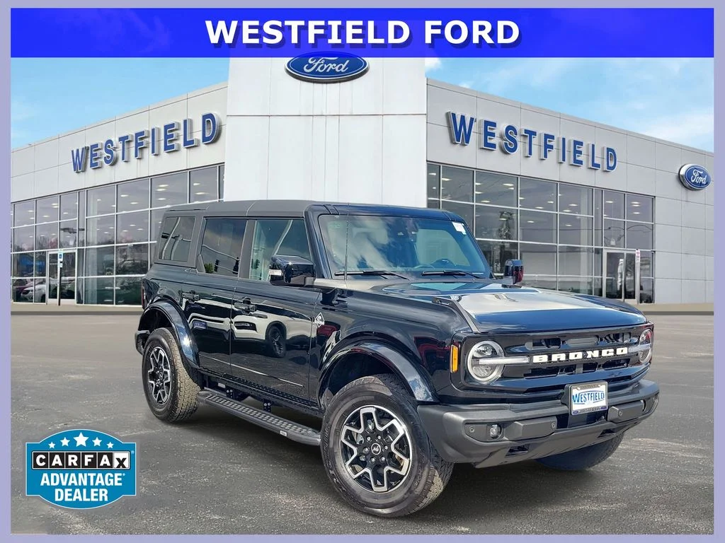 2023 Ford Bronco Outer Banks 4x4's photo