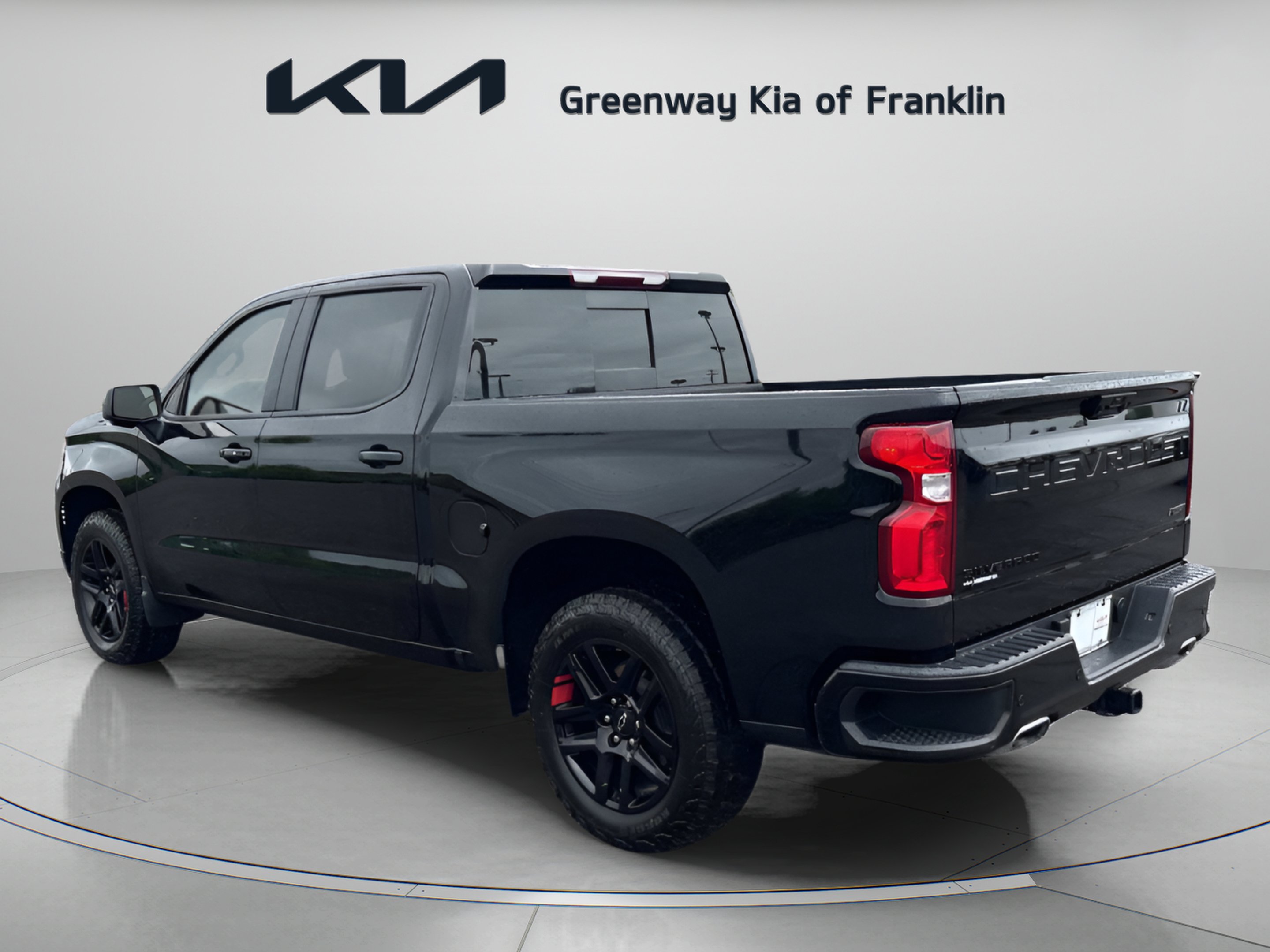 Used 2023 Black Chevrolet RST image 5
