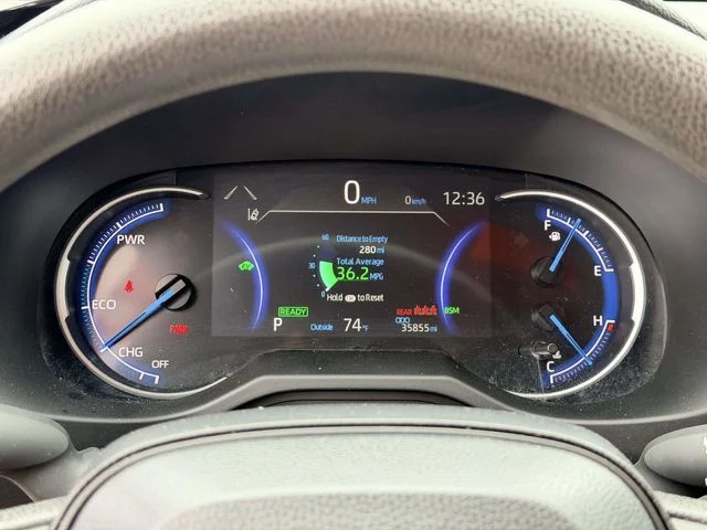 Used 2025 Silver Toyota XLE image 23