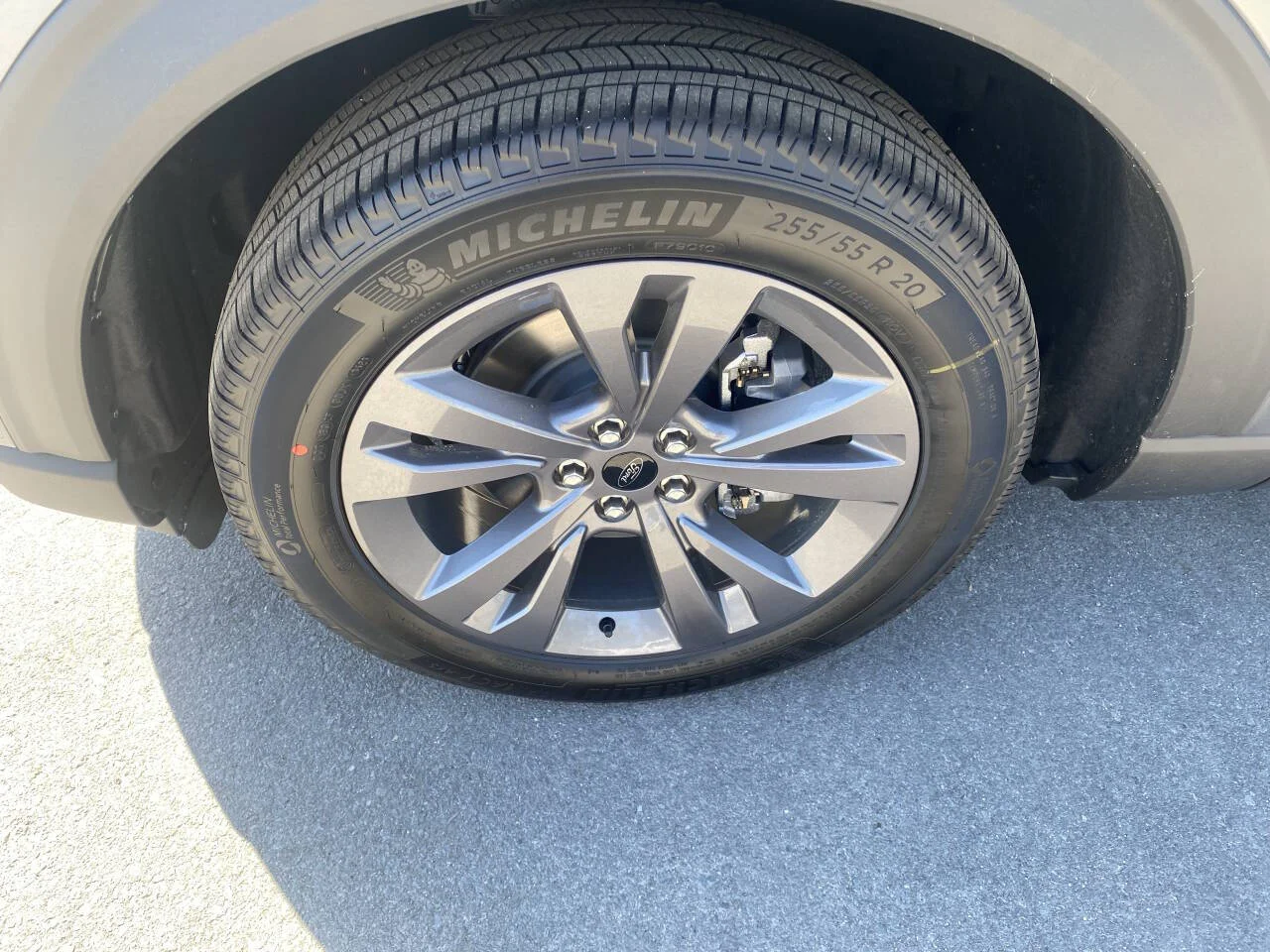 New 2026 Carbonized Gray Metallic Ford Active image 11