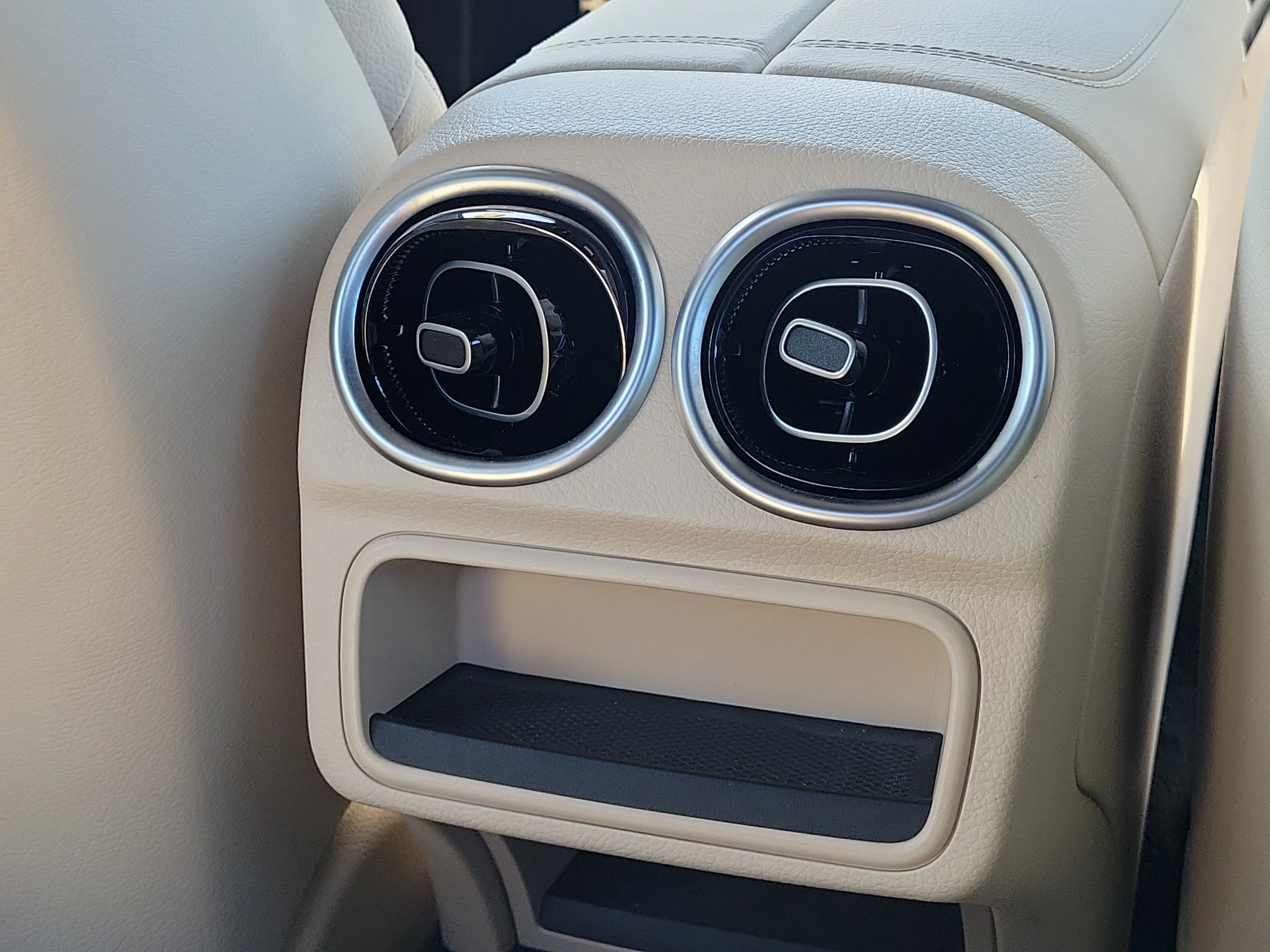 Used 2024 White Mercedes-Benz CLE 300 image 6