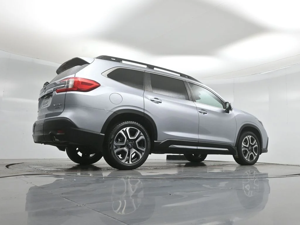 Certified Used 2023 Silver Subaru Limited image 50