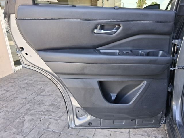 Used 2023 Gray Nissan SL image 20