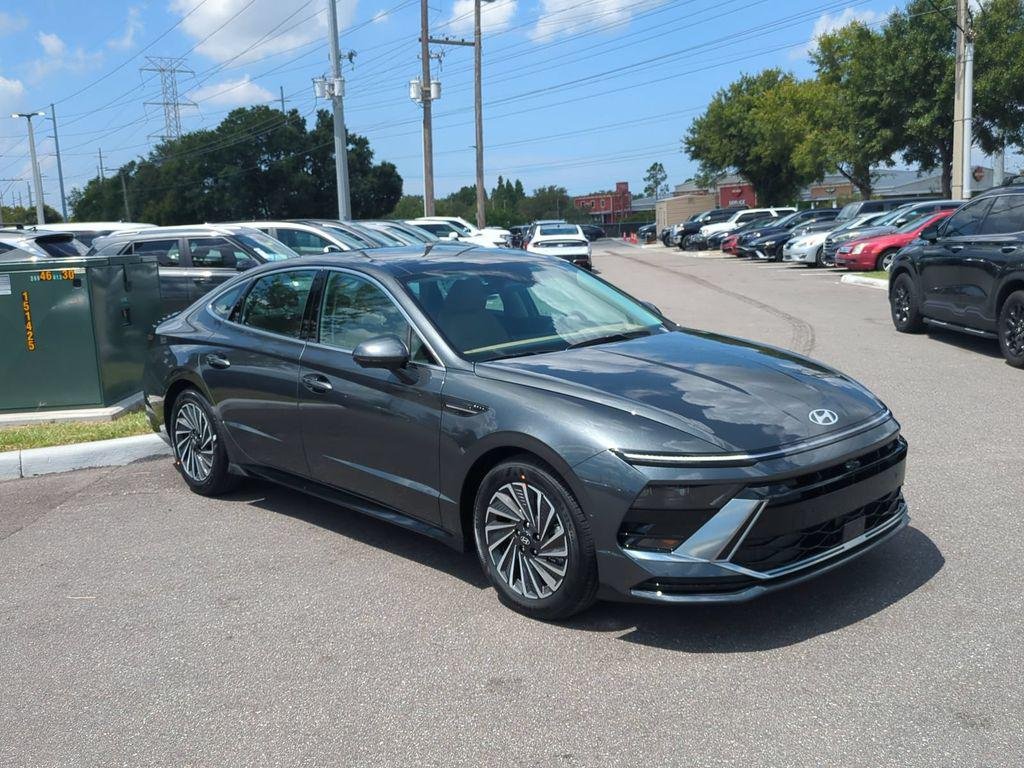 New 2026 Gray Hyundai Limited image 2
