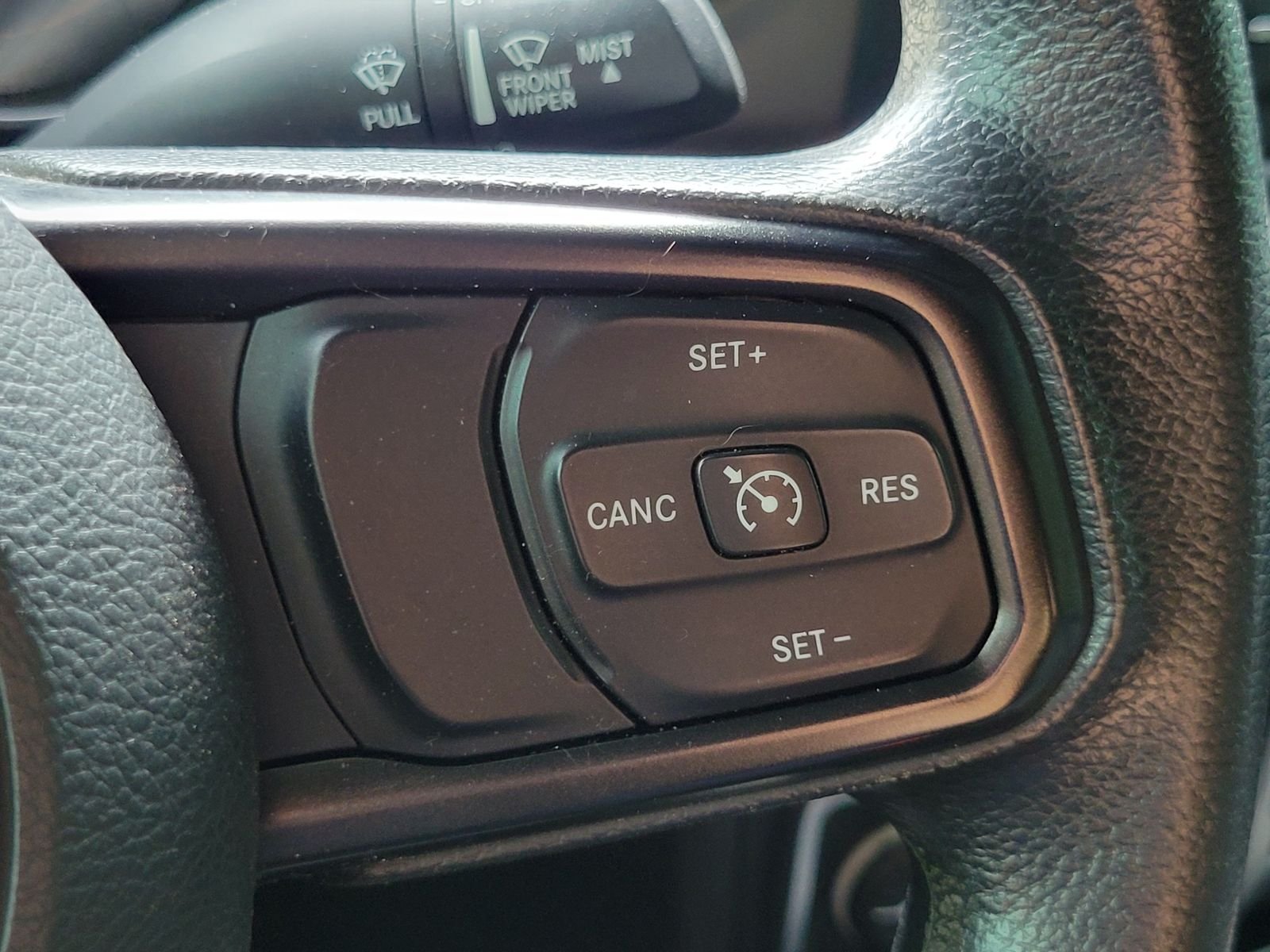 Used 2019 White Jeep Unlimited Sport image 18