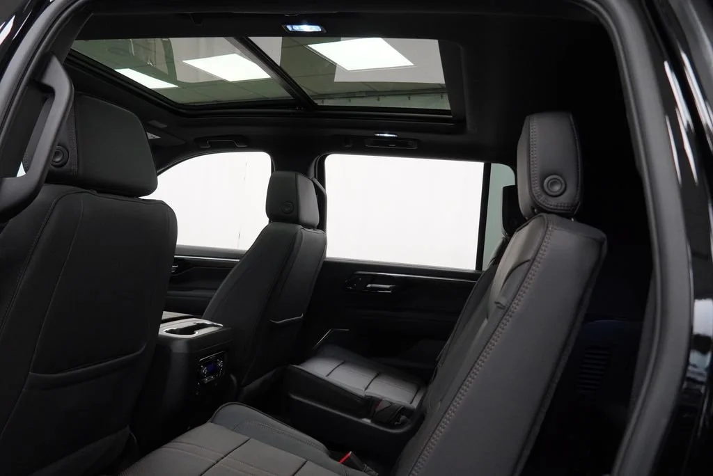 New 2026 Black Chevrolet High Country image 14