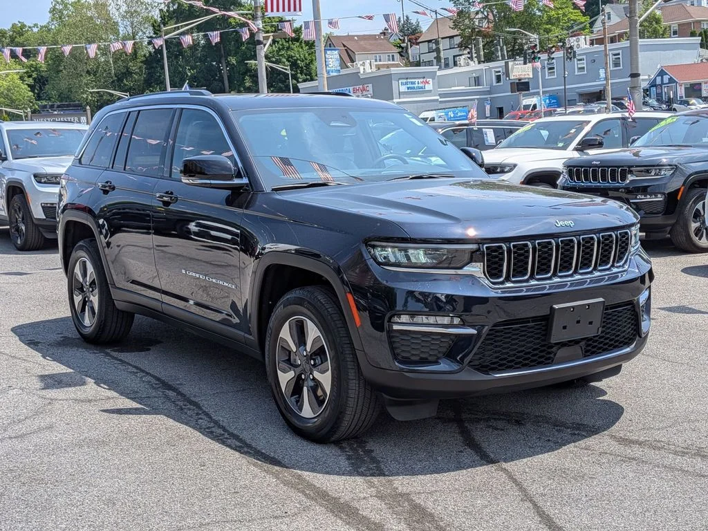 Used 2023 Black Jeep 4xe image 4