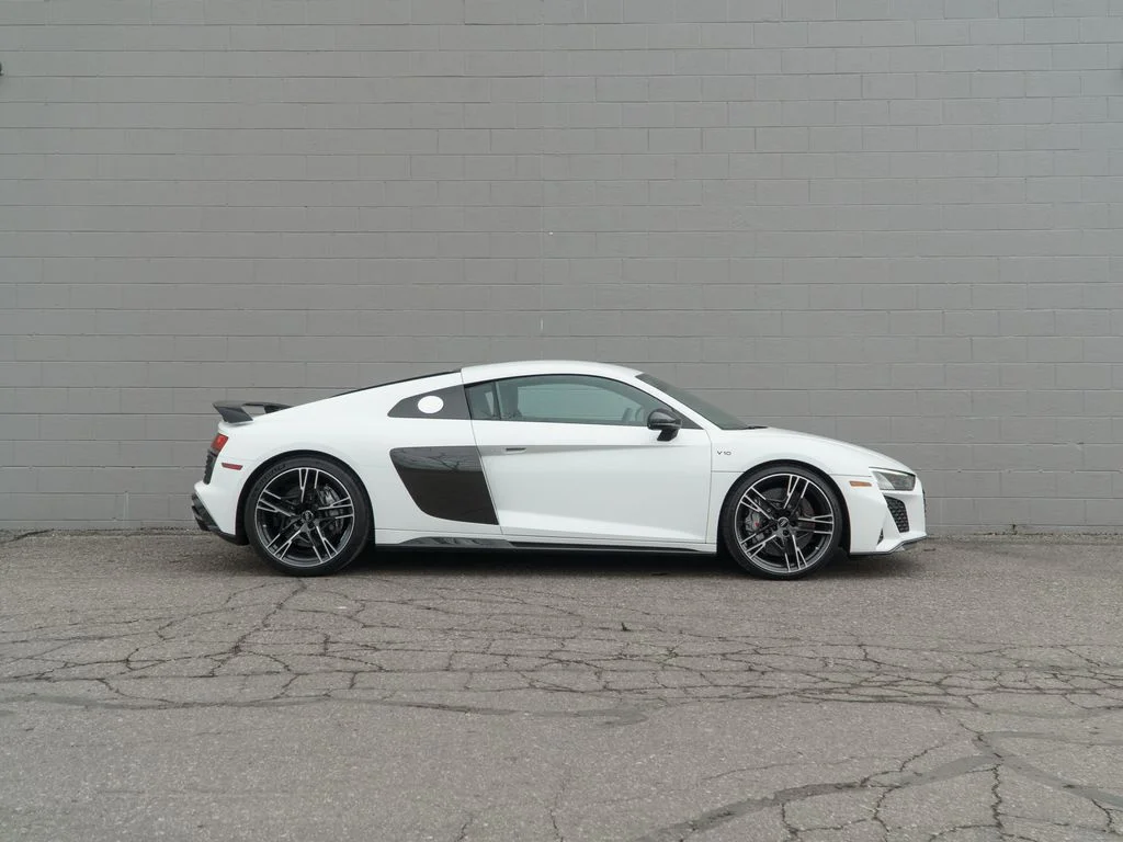 Used 2020  Audi V10 performance image 8