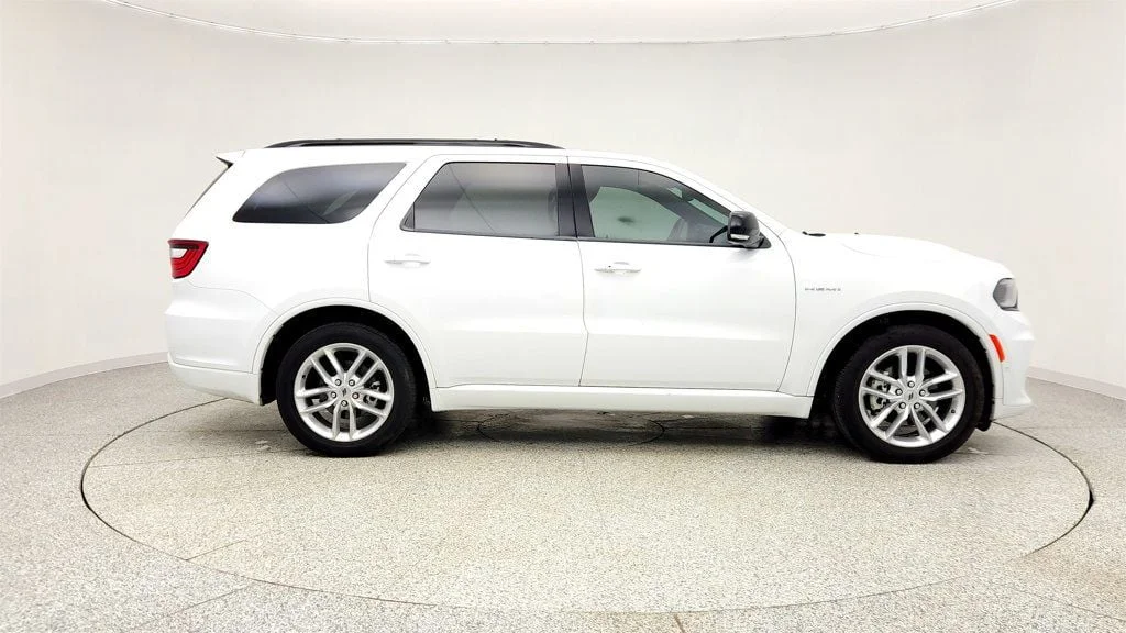 Used 2024 White Knuckle Clearcoat Dodge R/T Plus AWD w/ 5.7L V8 HEMI image 4