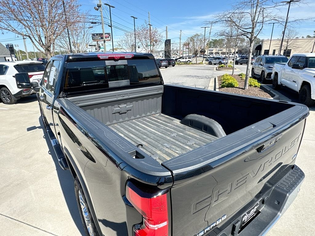Used 2025 Black Chevrolet LTZ image 32