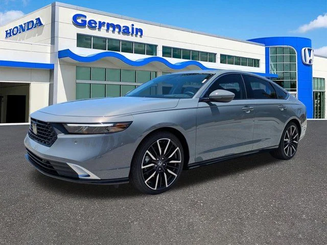 New 2026 Urban Gray Pearl Honda Touring image 7