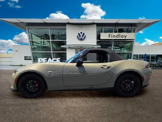 Used 2024 Beige Mazda Club image 3