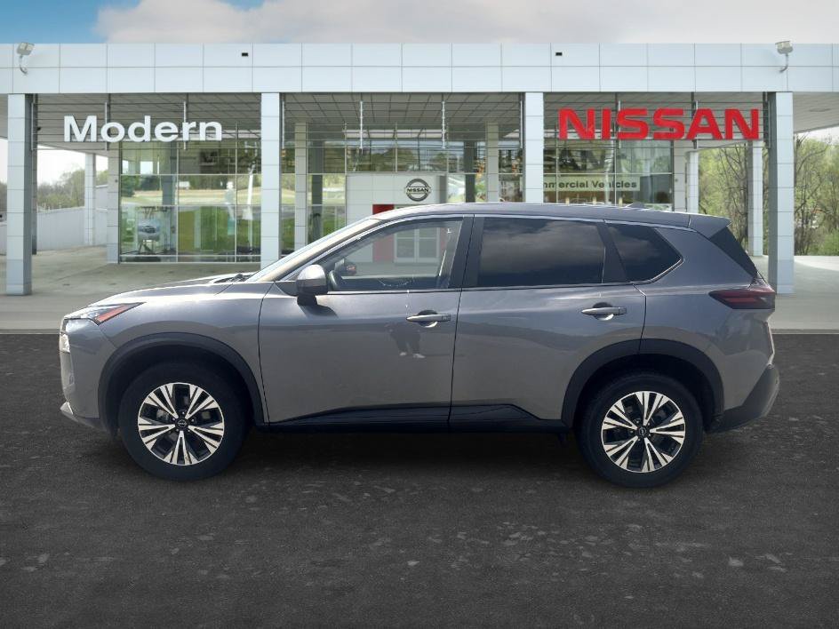 Used 2023 Gun Metallic Nissan SV image 2