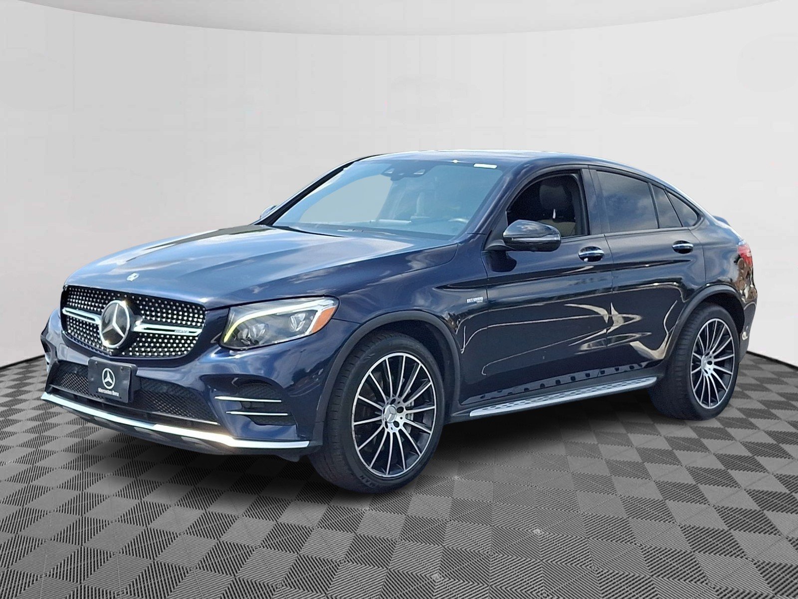 Used 2018 Lunar Blue Metallic - 890 Mercedes-Benz 4MATIC® image 3