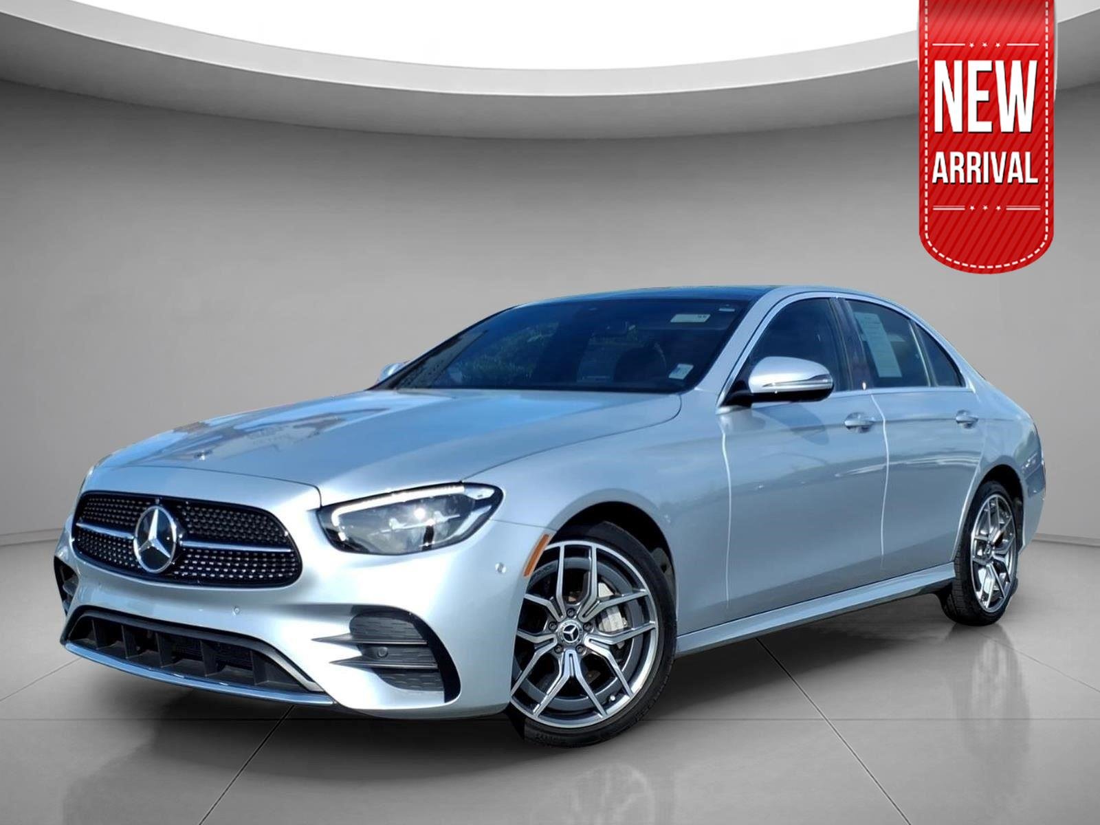 Used 2021  MERCEDES BENZ  image 1