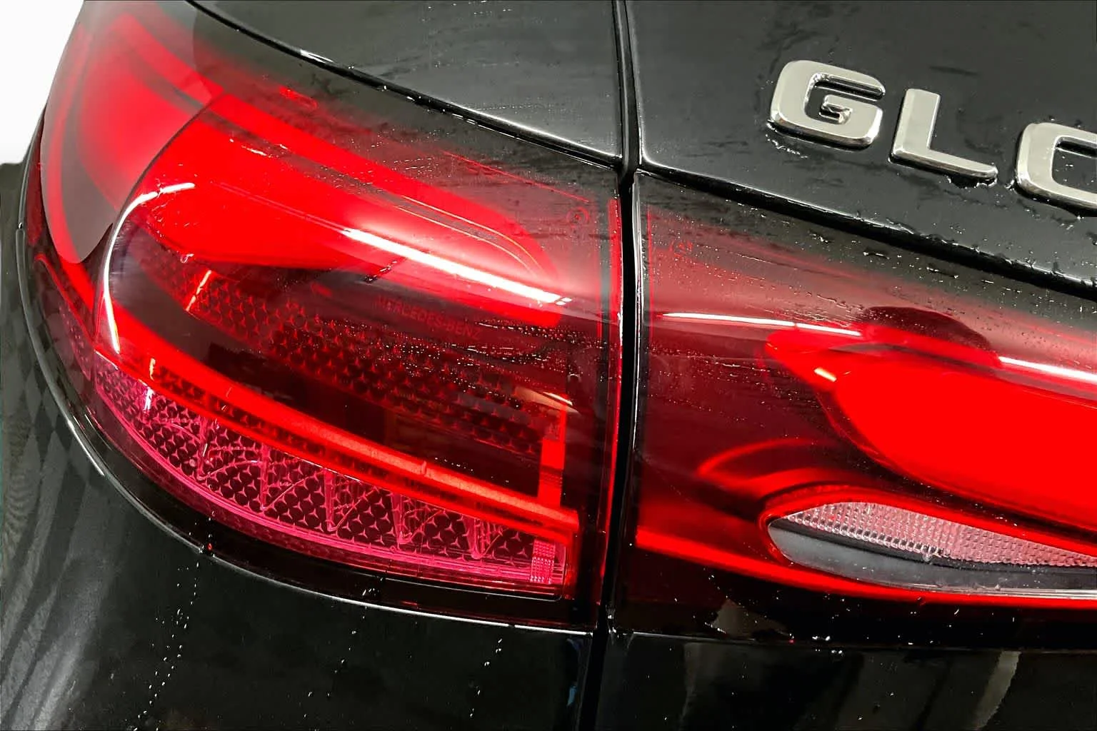 Used 2026 Black Mercedes-Benz GLC 300 image 6