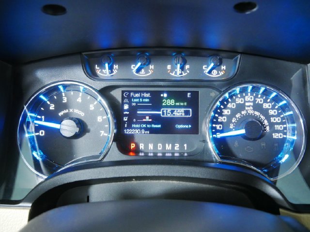Used 2013  Ford XLT image 33