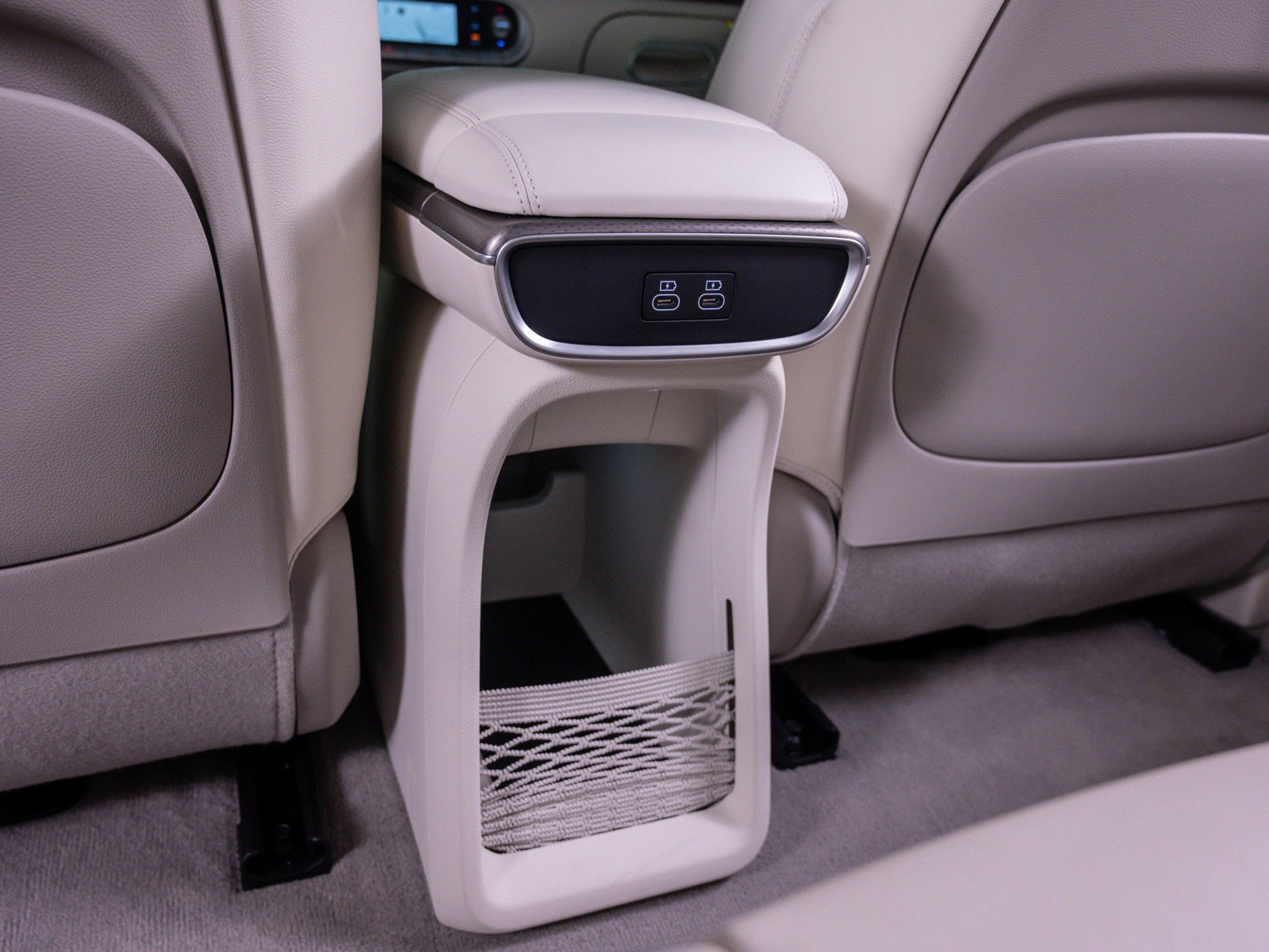 Certified Used 2023 Alta White Genesis Advanced image 17