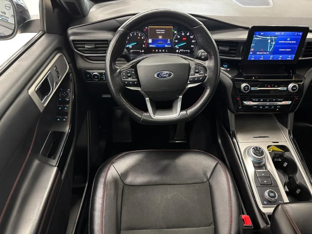 Certified Used 2023 Stone Blue Metallic Ford ST-Line image 18