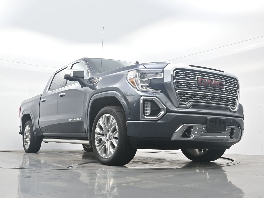 Used 2022 Blue GMC Denali image 31