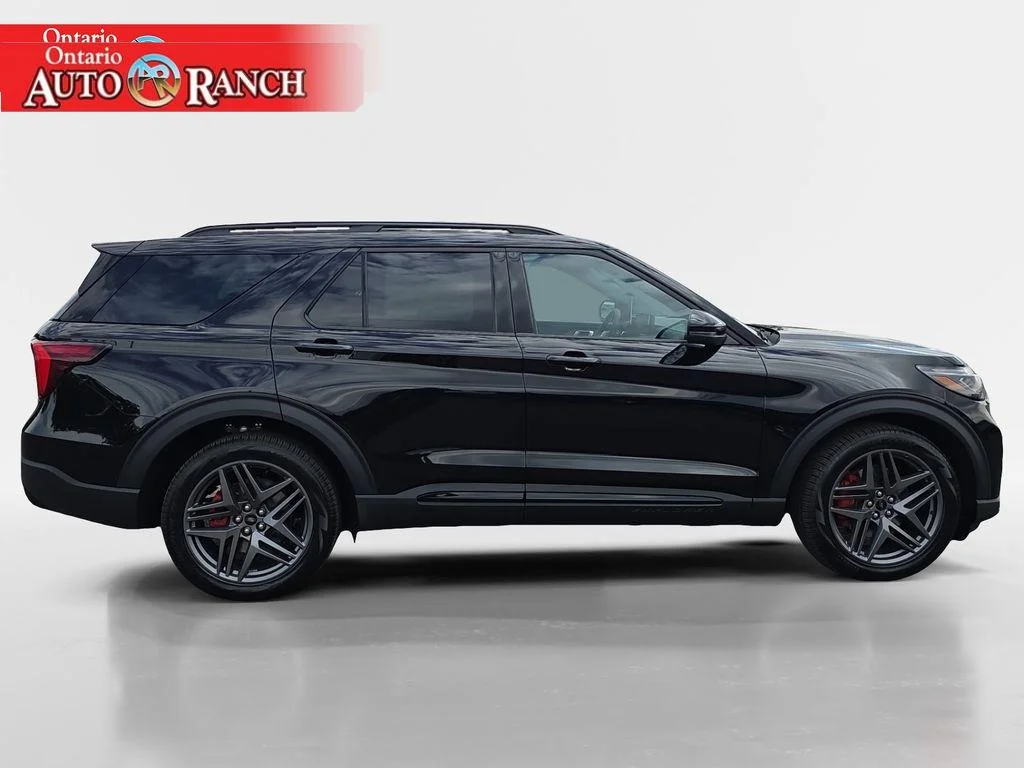 New 2026 AGATE BLACK METALLIC Ford ST image 6