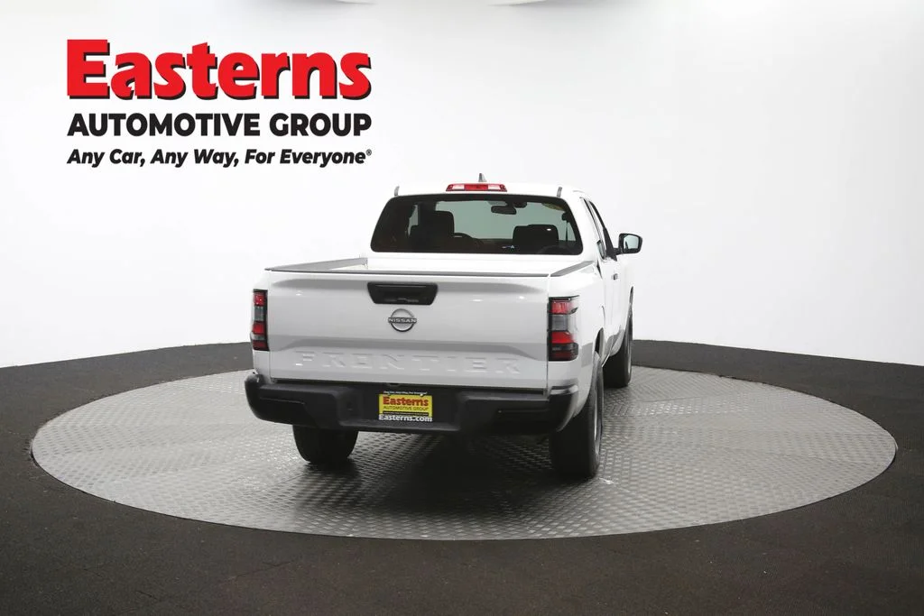 Used 2022 White Nissan S image 36