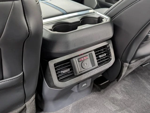 New 2026 Avalanche Ford F-350® Platinum® image 60