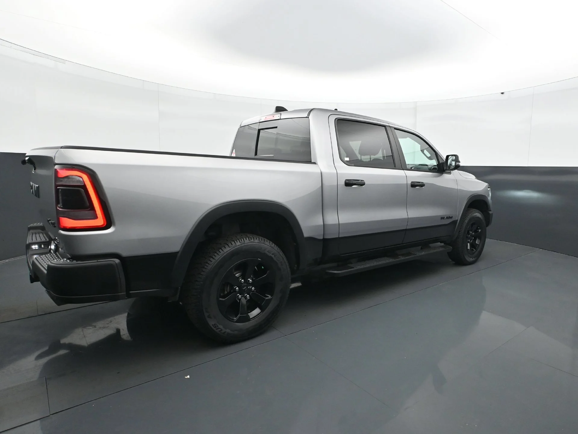 Used 2023 Billet Silver Metallic Clearcoat Ram Rebel image 9