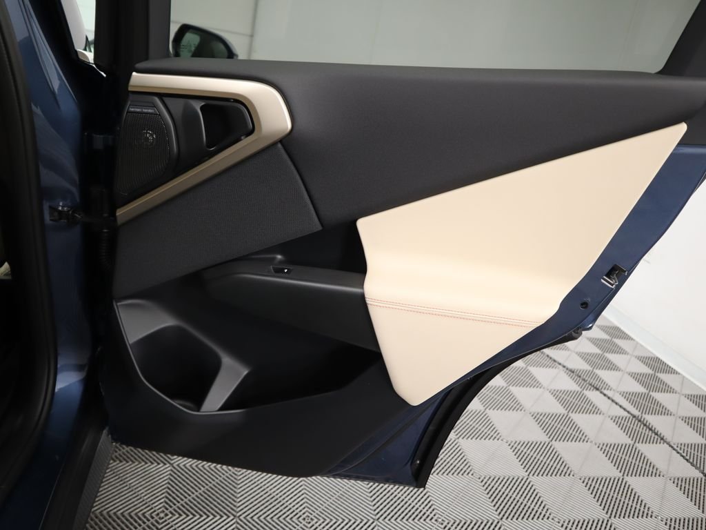 2025 BMW X3 30 - Photo 29