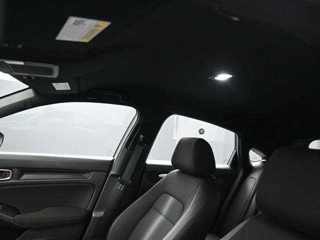 2026 Honda Civic Hatchback Sport - Photo 23