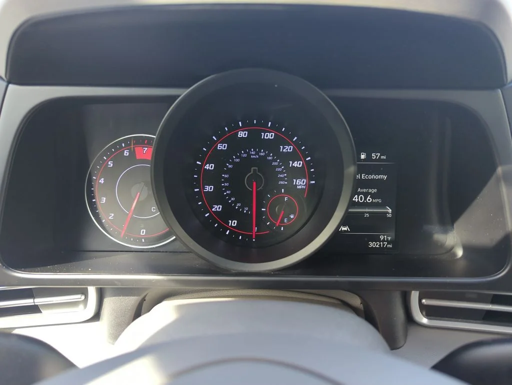 Used 2023 Red Hyundai SEL image 37