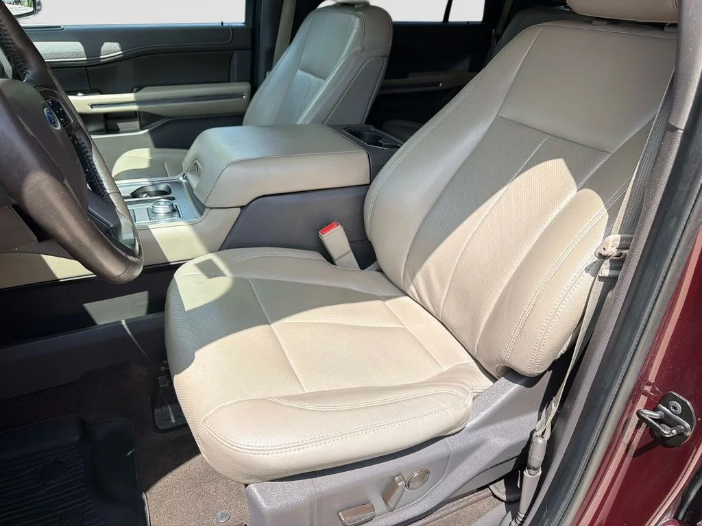 Used 2020 Red Ford XLT image 21