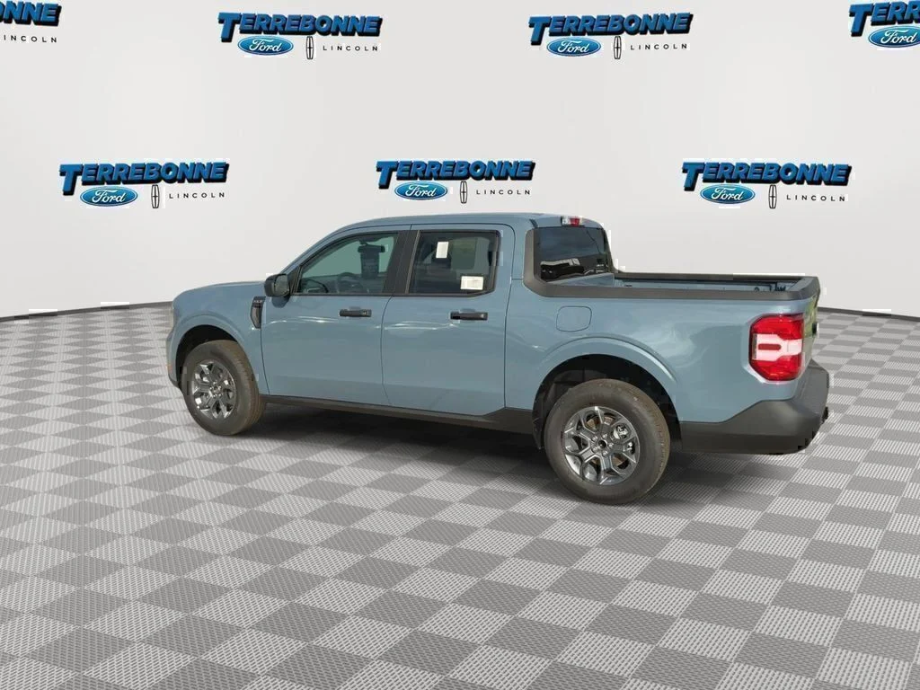 New 2026 Azure Gray Metallic Tri-Coat Ford XLT image 6
