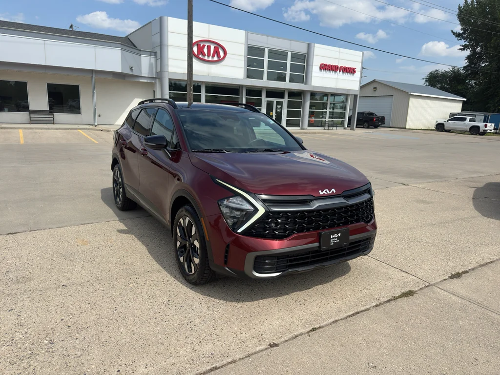 Used 2023 DAWNING RED Kia X-Line image 4