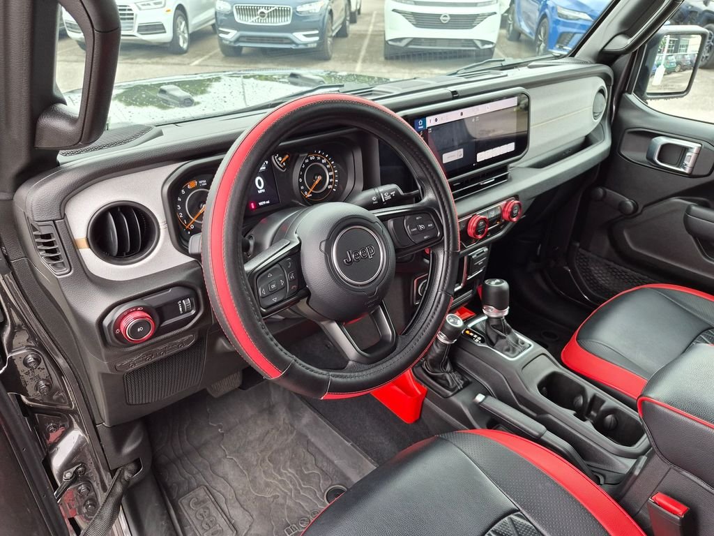 Used 2024 Crystal Metallic Jeep Sport image 24