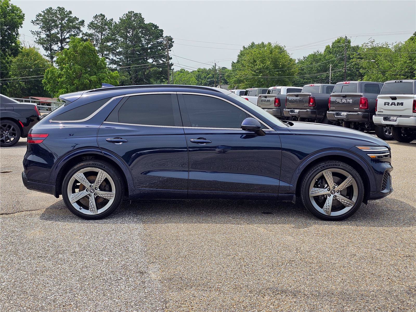 2023 GENESIS GV70 Standard - Photo 7