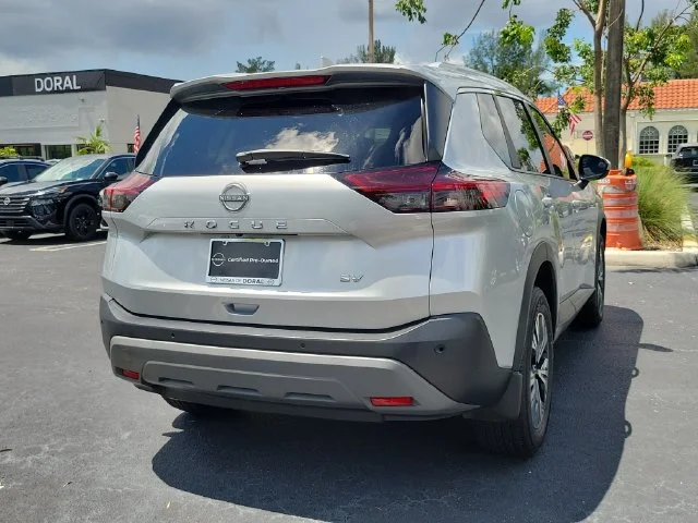 Certified Used 2023 Silver Nissan SV image 4