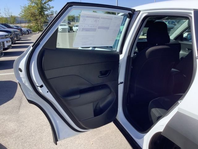 2026 Hyundai Kona SE - Photo 30